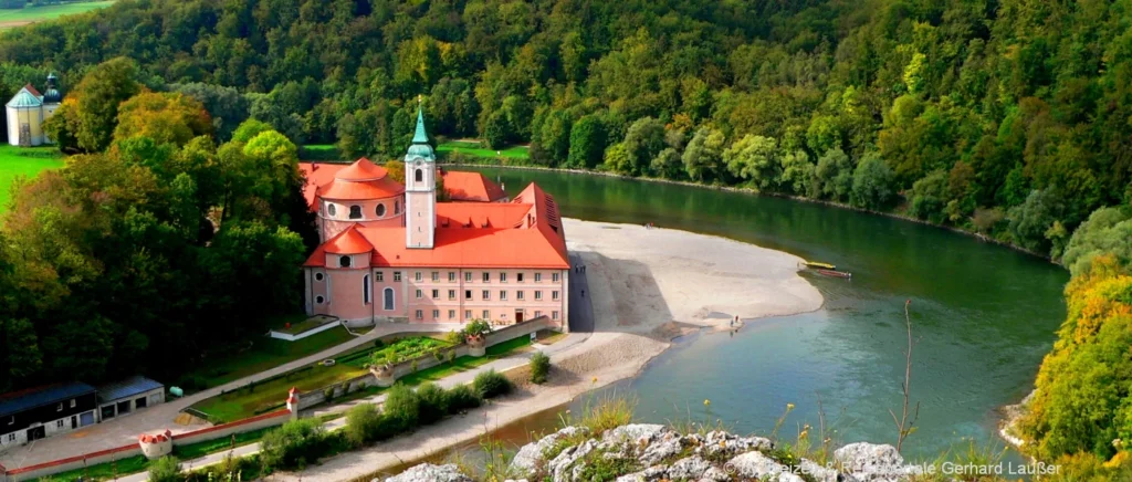 idyllische Orte in Bayern Kloster Weltenburg im Altmühltal