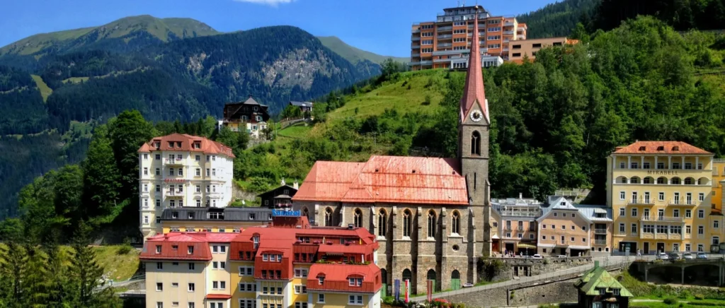 Sehenswürdigkeiten im Gasteiner Tal die Pfarrkirche heiliger Primus und Felizian