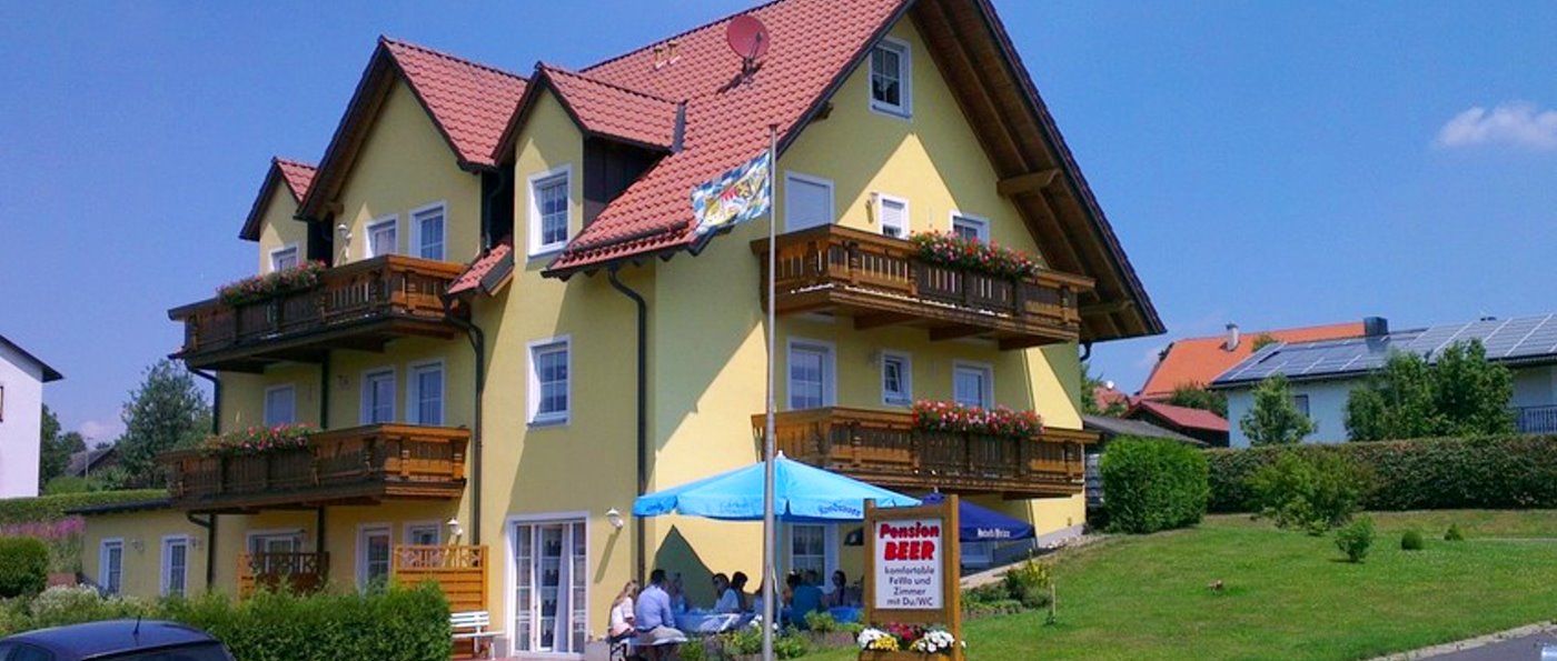 beer-zimmer-oberpfälzer-wald-pension-tirschenreut-ferienhaus-ansicht