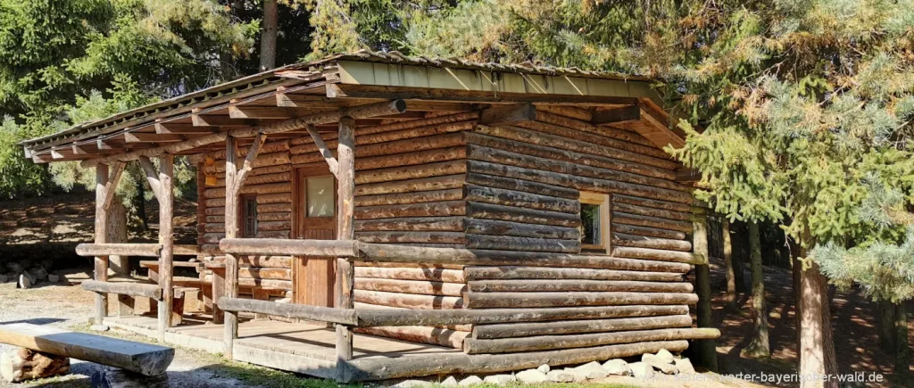 Ferienhütten Blockhaus in Wels Waldhütte in Österreich