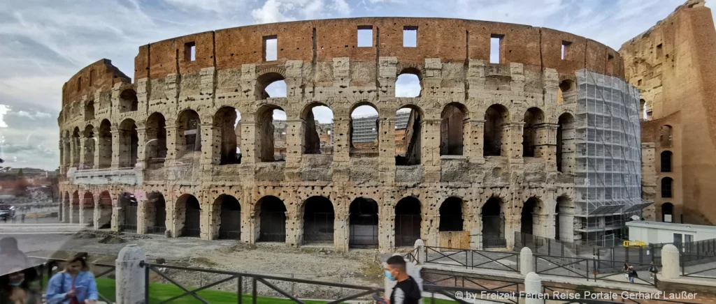Italien Sehenswürdigkeiten Rom Wahrzeichen Kolosseum Attraktionen Europa