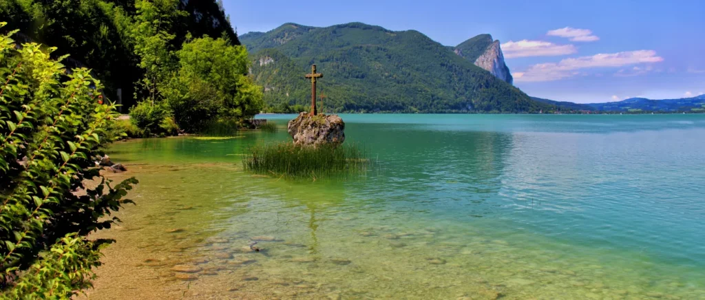 Ausflugsziele Unterach am Attersee zum Kreuzstein im Mondsee