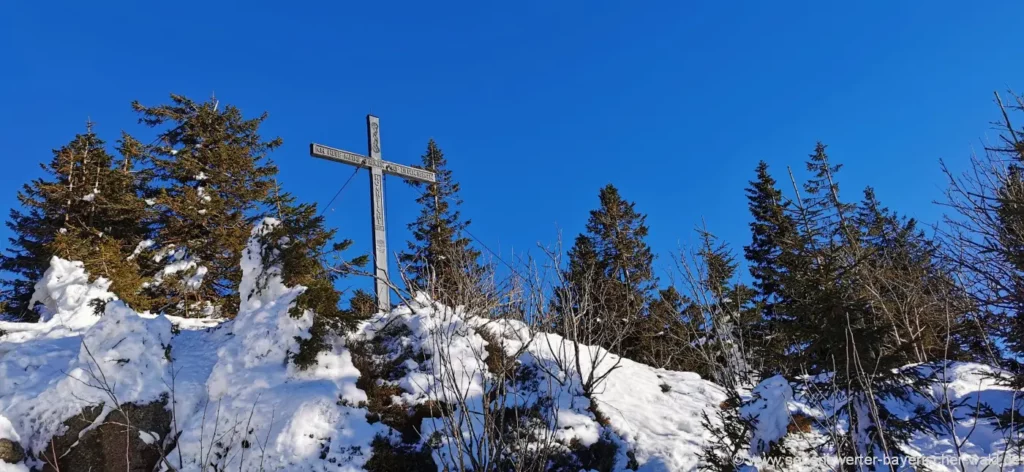 Ausflugsziele Aigen-Schlägl Gipfelkreuz am Hochficht