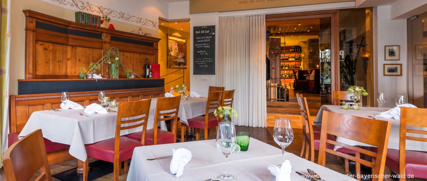 Restaurant Essen gehem beim Postwirt Grafenau postwirt-niederbayern-gasthof-hotel-grafenau-restaurant-essen-gehen
