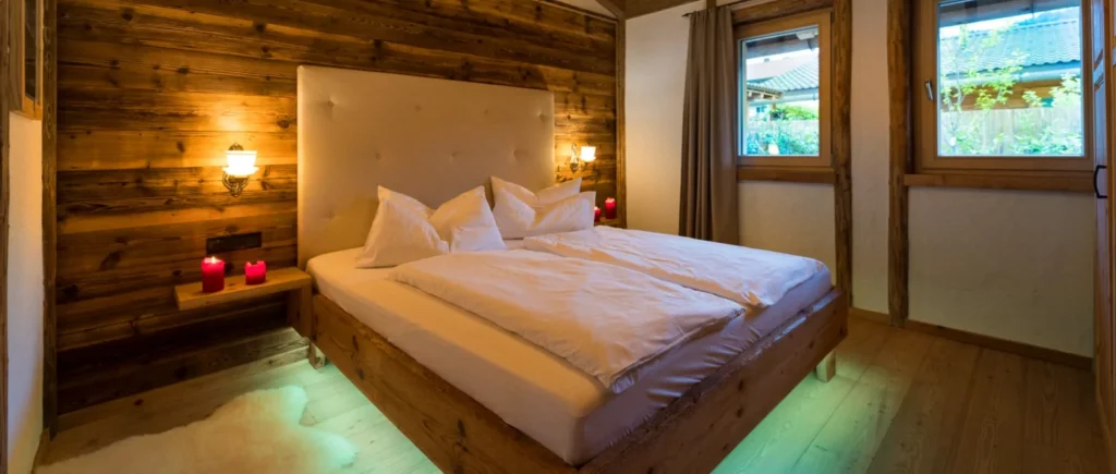 Kuschel Betten im Romantik Chalet und Luxushütte in Deutschland