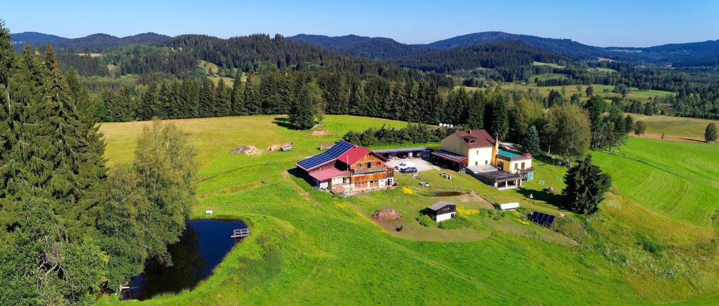 runenhof-gruppenhaus-dreiländereck-bayerischer-wald-halbpension-bauernhof-alleinlage