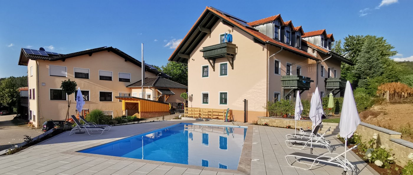 türlinger-gasthof-hotel-bayerischer-wald-swimming-pool